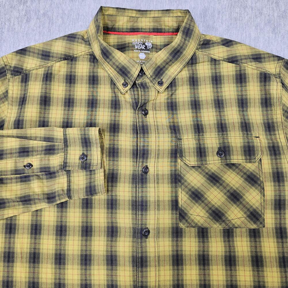 Mountain Hardwear Shirt Mens Medium Plaid Button Up Long Sleeve Outdoor Hiking